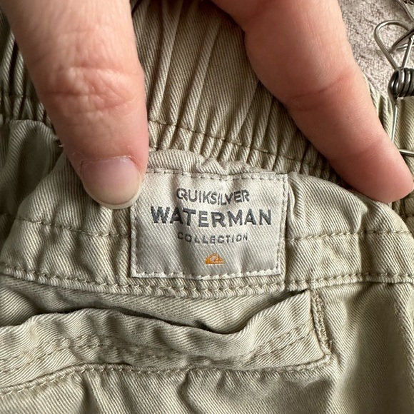 Quiksilver Waterman’s Collection Shorts (Khaki, size M) - Picture 2 of 4